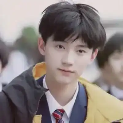 严雅欣